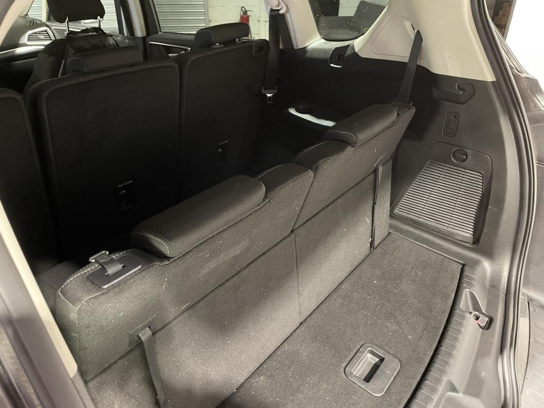 Ford S-Max - Photo 28