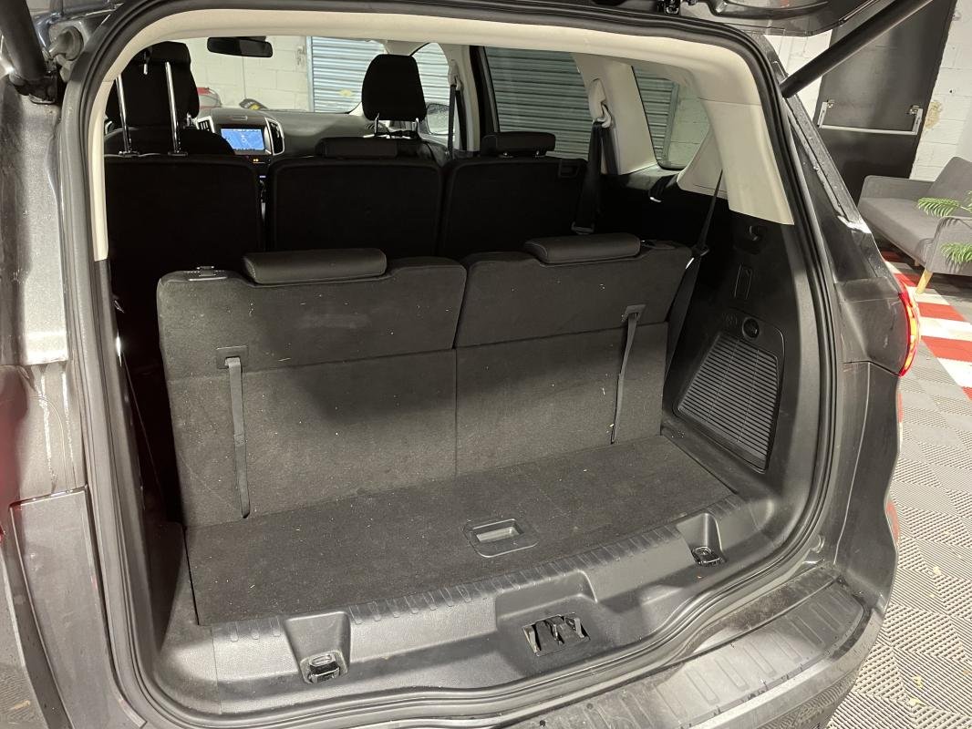 Ford S-Max - Photo 29