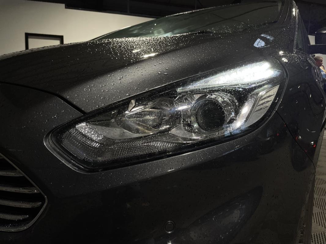 Ford S-Max - Photo 10