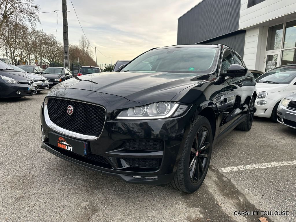 Jaguar F-Pace - Photo 1