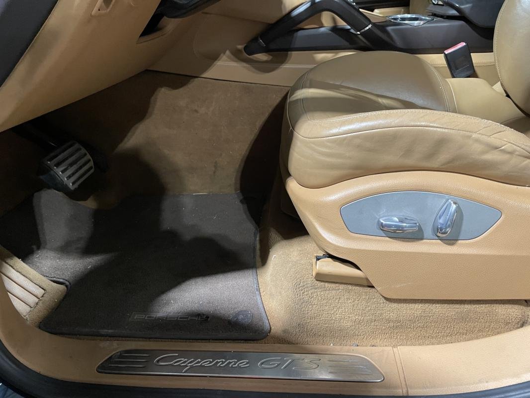 Porsche Cayenne - Photo 15