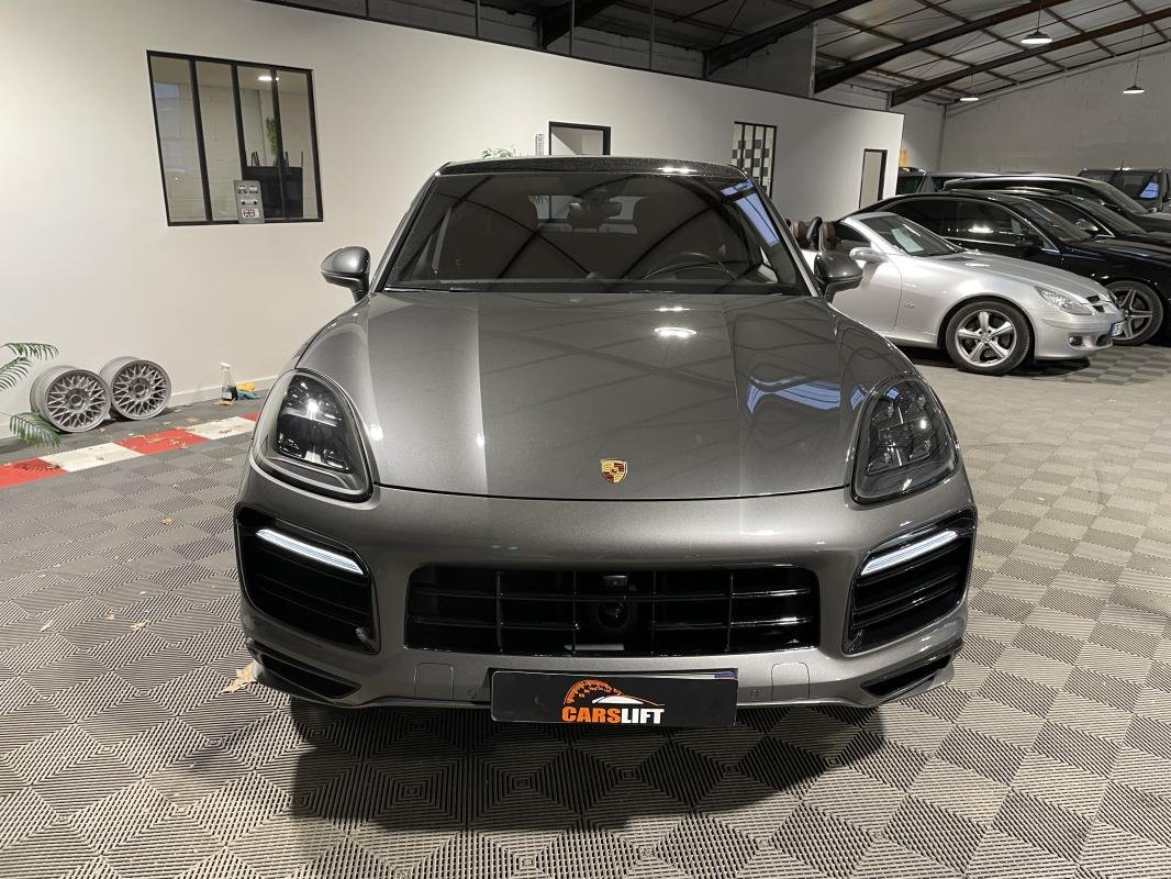Porsche Cayenne - Photo 2