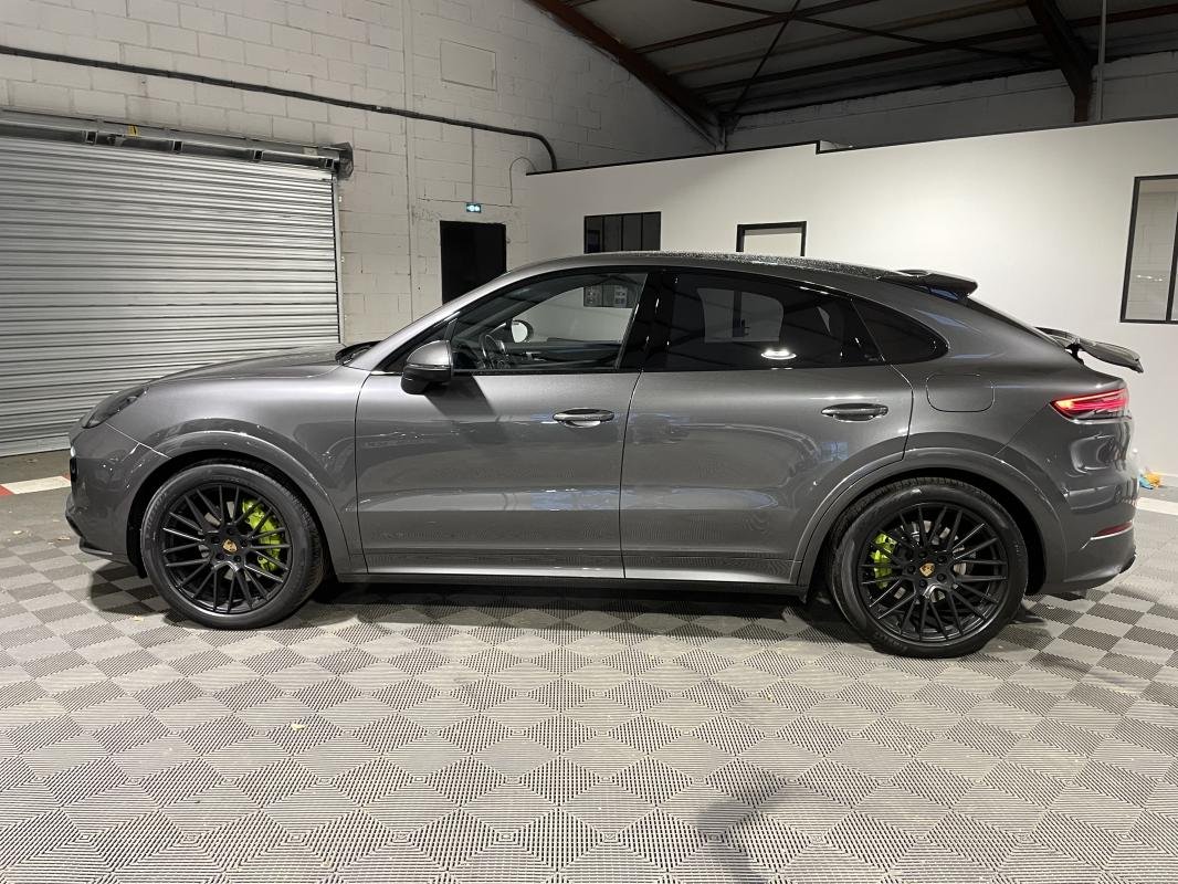 Porsche Cayenne - Photo 10