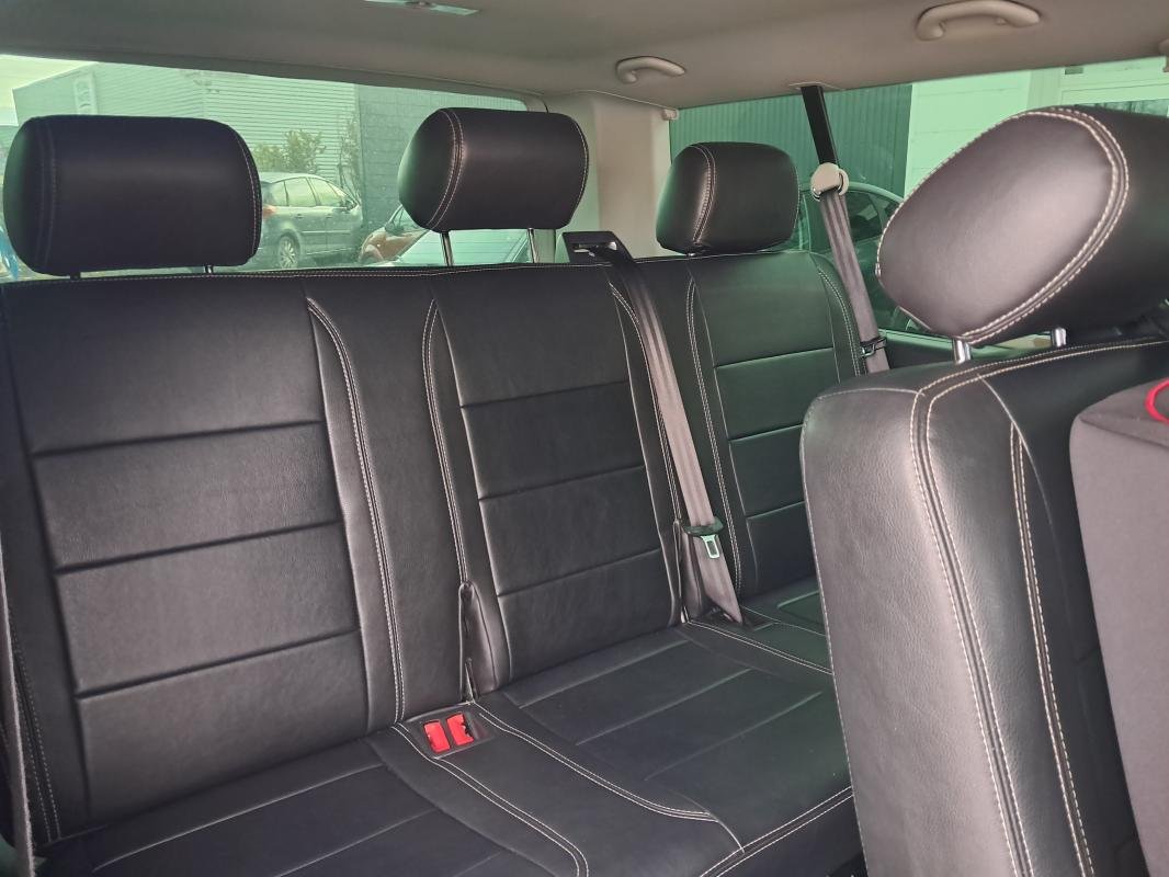 Volkswagen Caravelle - Photo 12