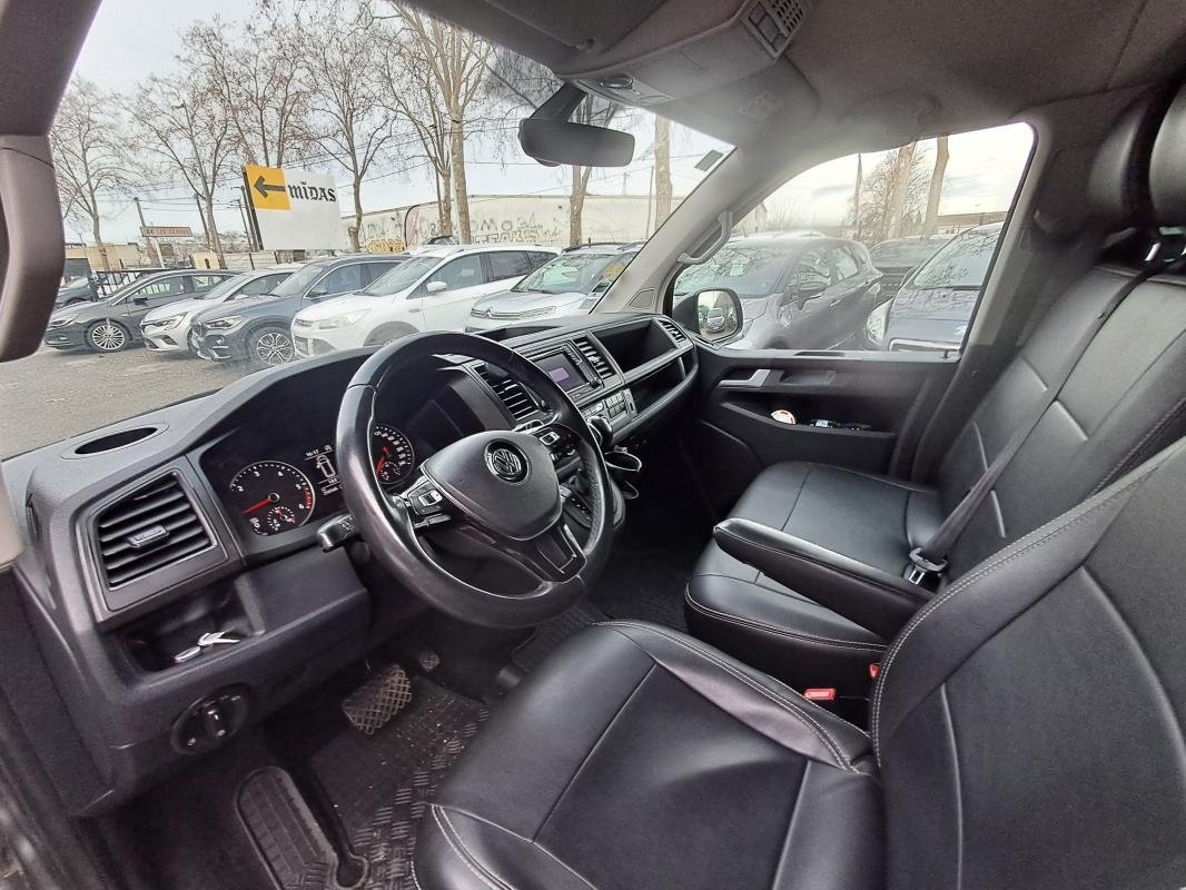 Volkswagen Caravelle - Photo 17