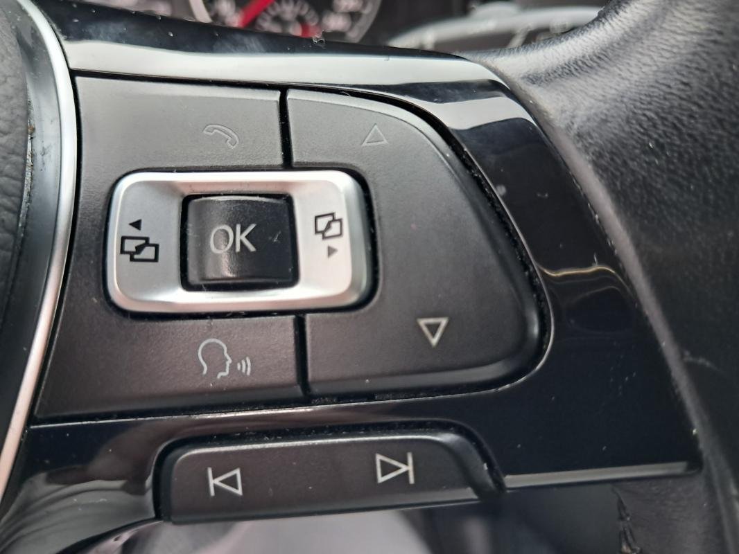 Volkswagen Caravelle - Photo 28