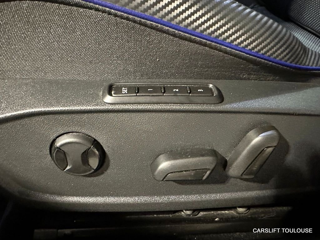 Volkswagen Golf - Photo 17