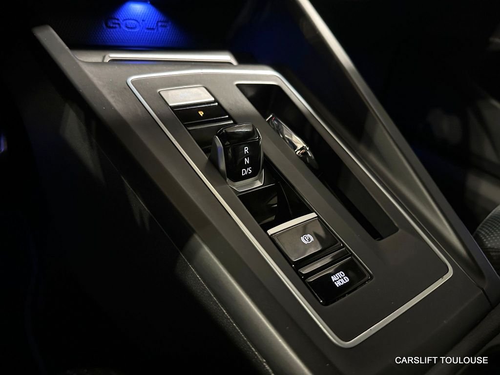 Volkswagen Golf - Photo 21