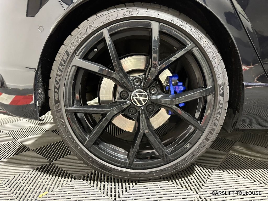 Volkswagen Golf - Photo 25