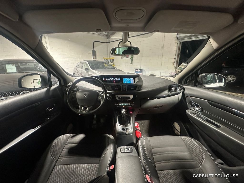 Renault Scénic - Photo 14