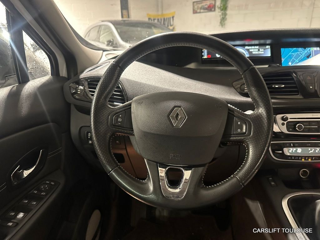 Renault Scénic - Photo 16