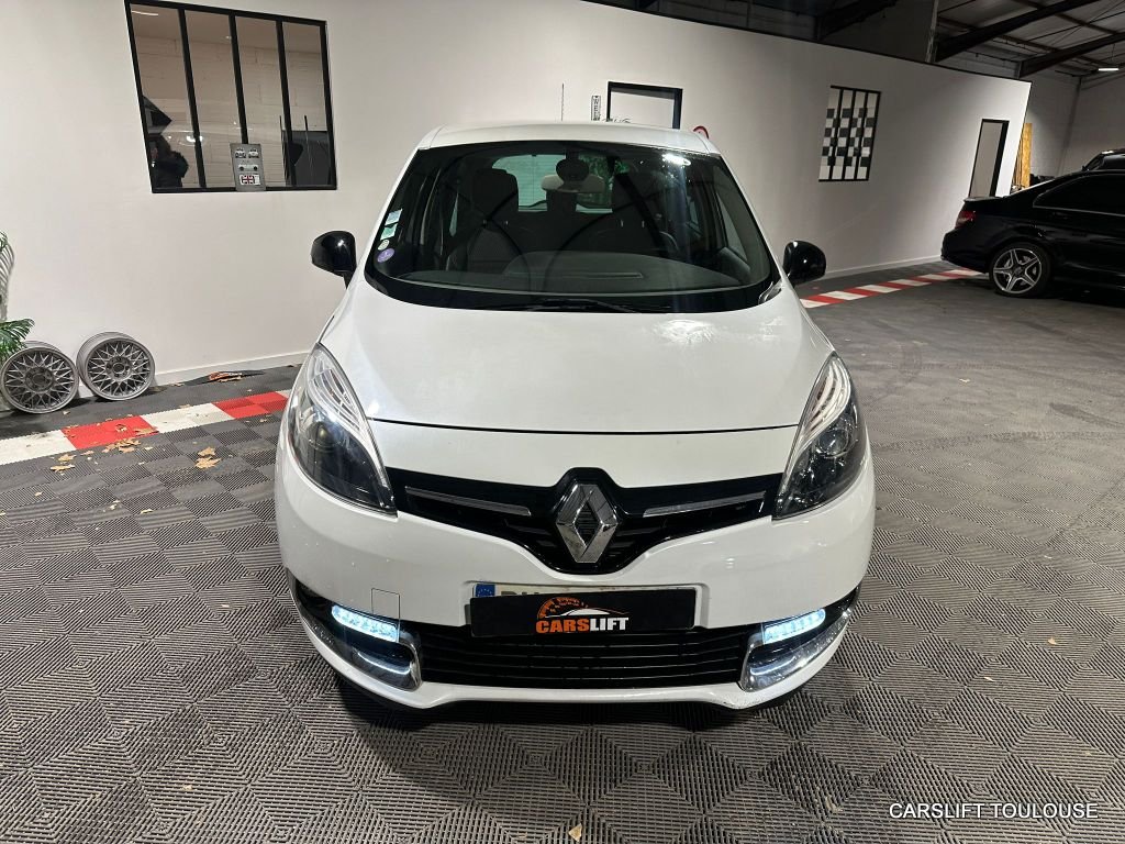 Renault Scénic - Photo 2