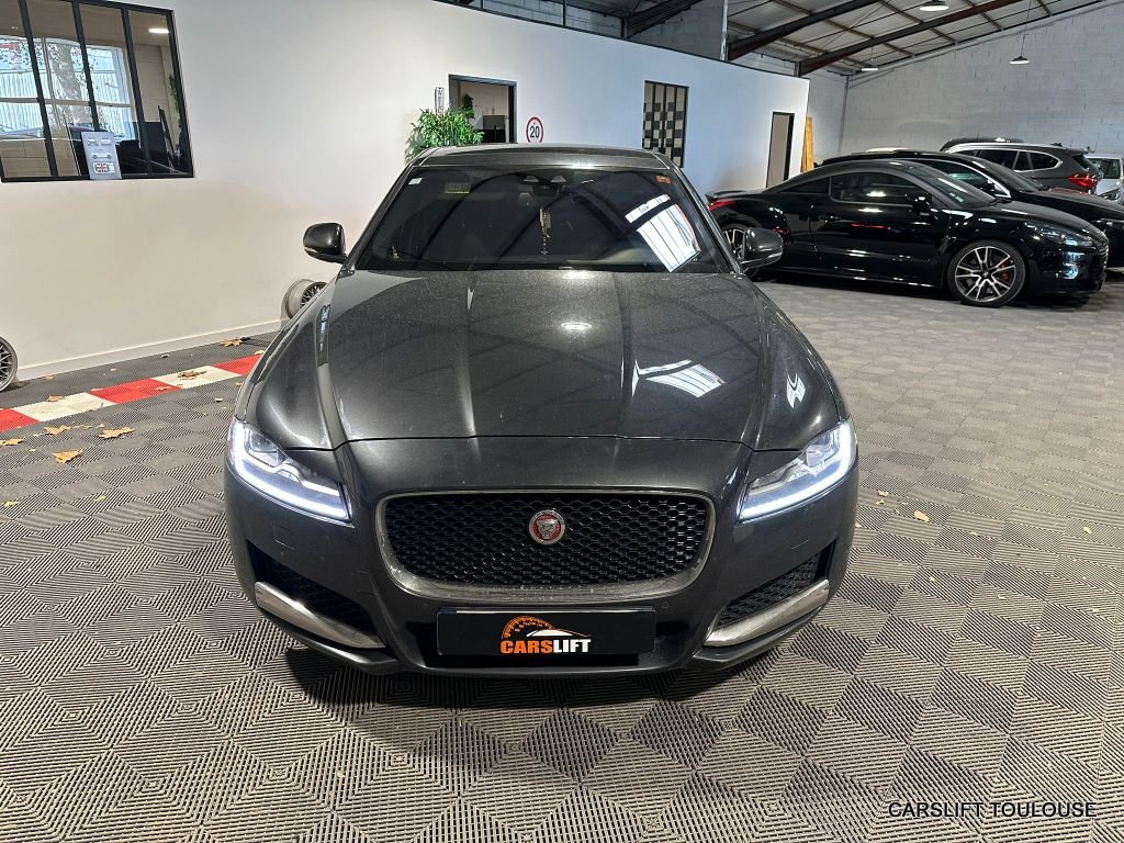 Jaguar XF - Photo 2