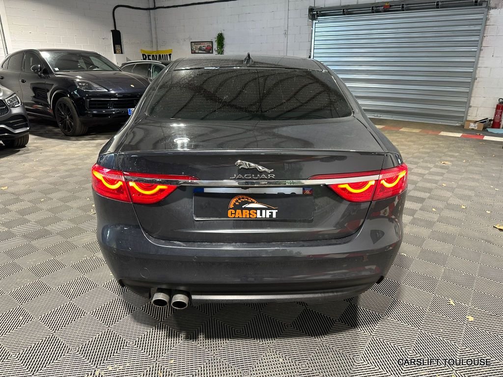 Jaguar XF - Photo 7