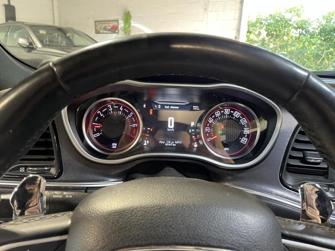 Dodge Challenger - Photo 27