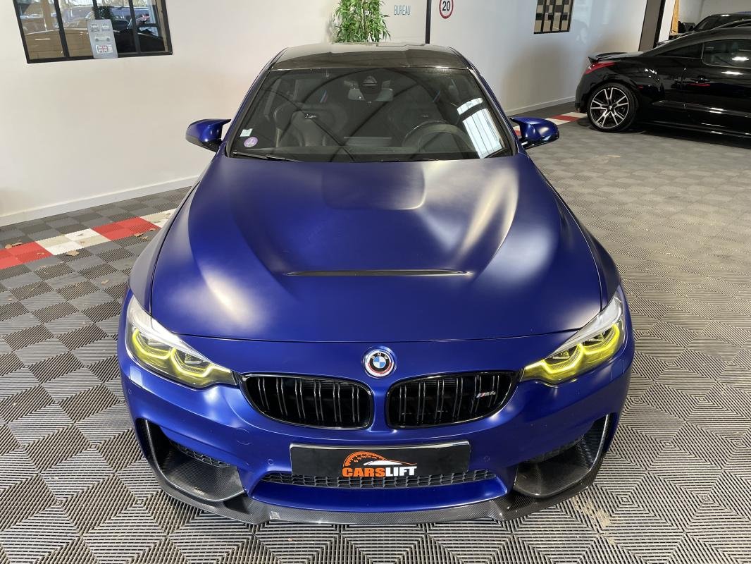 BMW M4 - Photo 2