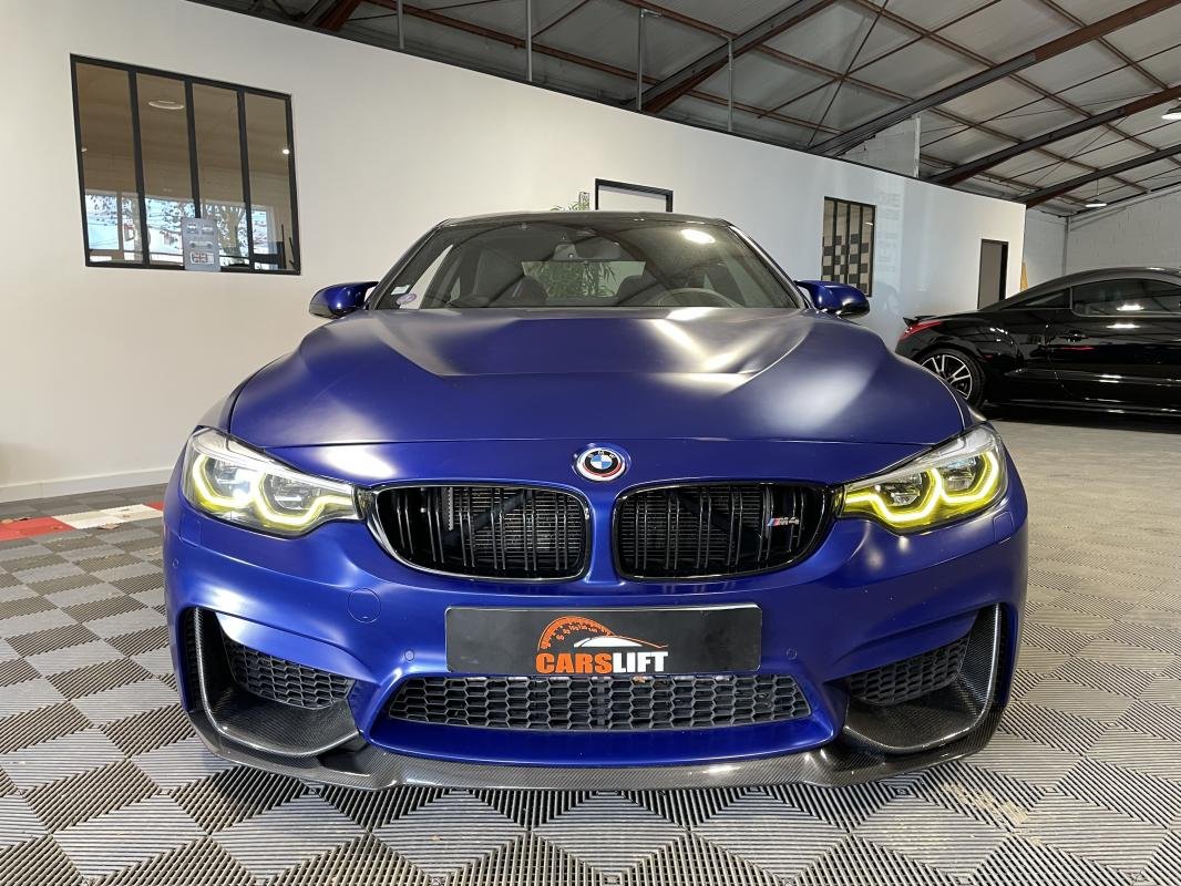 BMW M4 - Photo 3