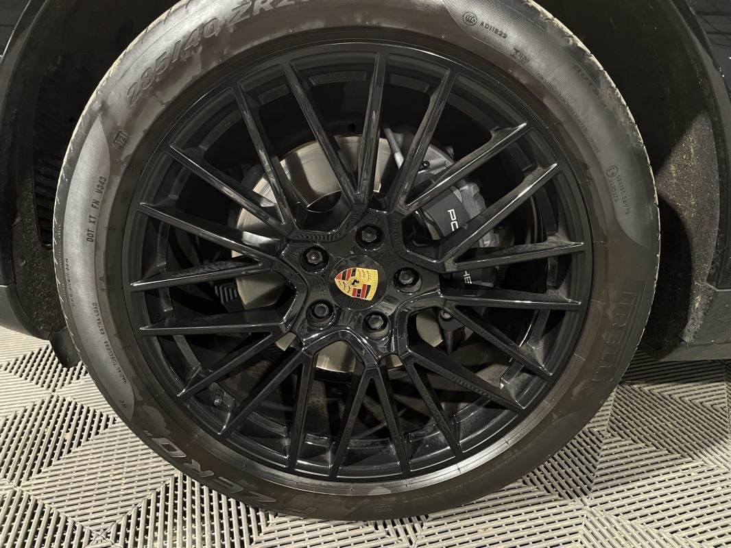 Porsche Cayenne - Photo 11
