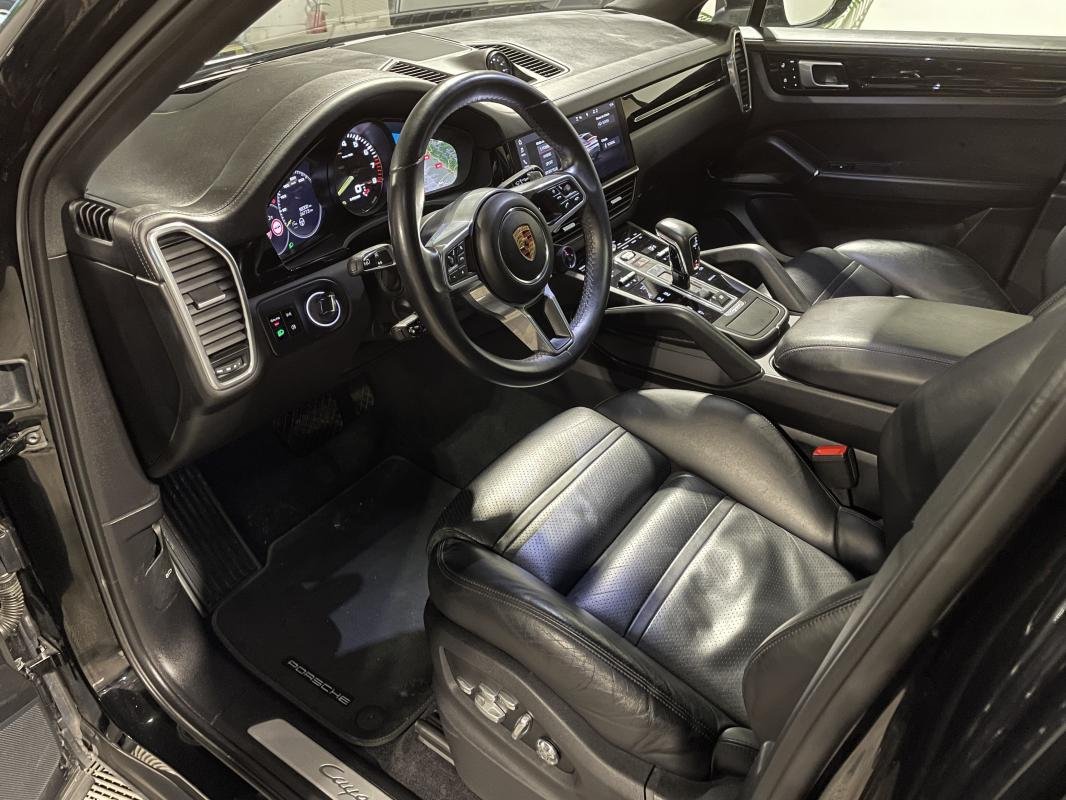 Porsche Cayenne - Photo 16