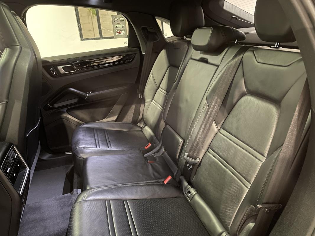 Porsche Cayenne - Photo 36