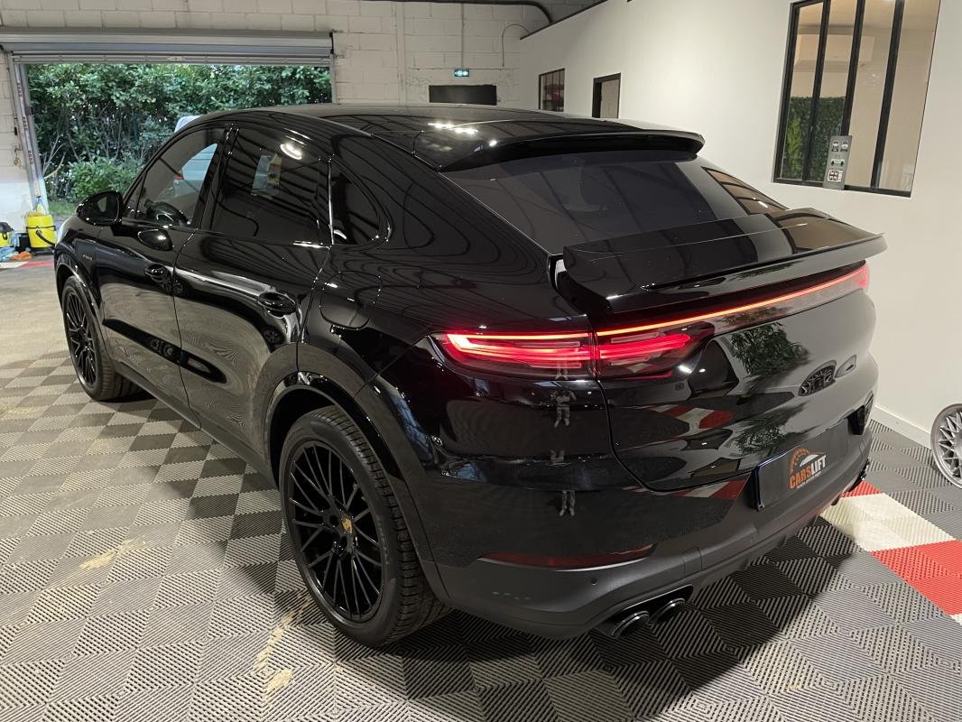 Porsche Cayenne - Photo 9