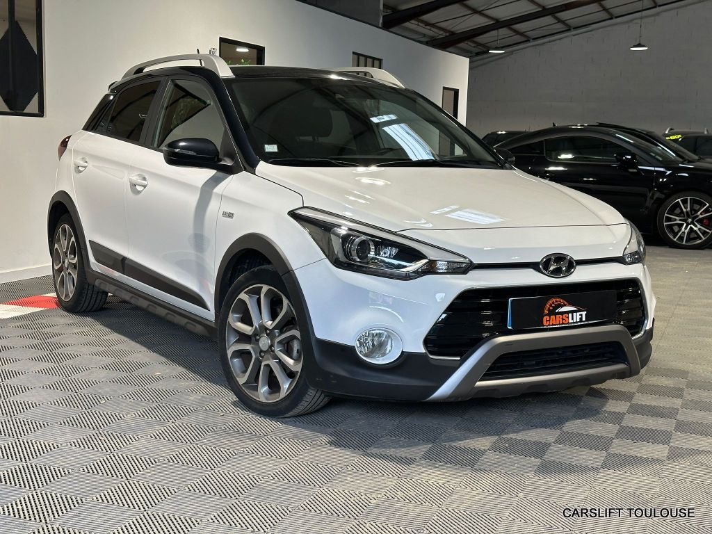 Hyundai i20 - Photo 1