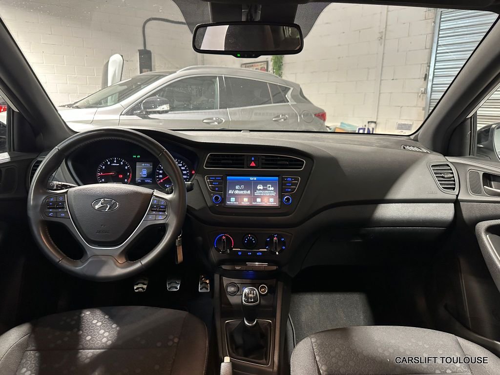 Hyundai i20 - Photo 13
