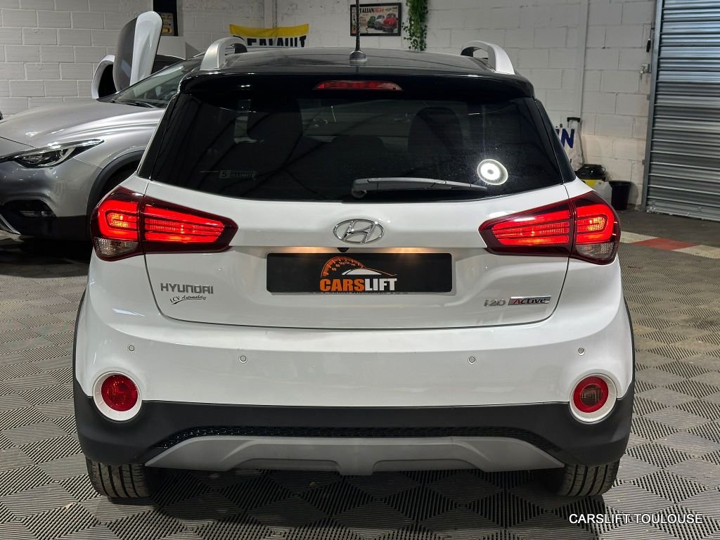 Hyundai i20 - Photo 10