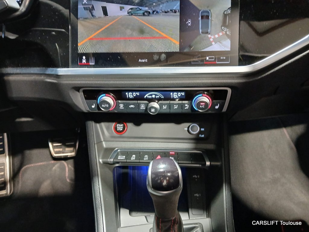 Audi RS Q3 - Photo 12