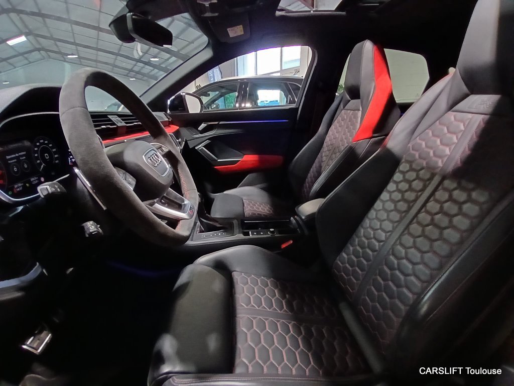 Audi RS Q3 - Photo 18