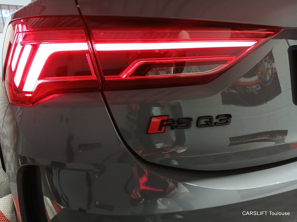 Audi RS Q3 - Photo 25
