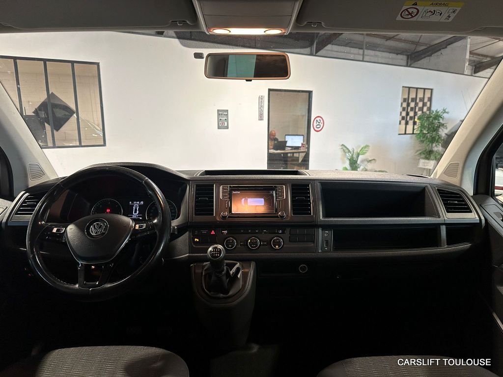 Volkswagen Transporter - Photo 9