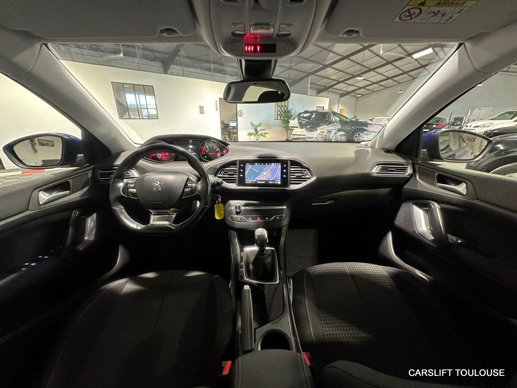 Peugeot 308 - Photo 11