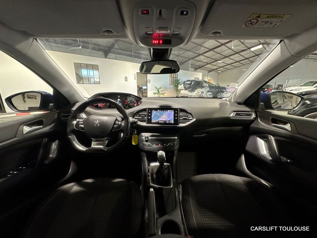 Peugeot 308 - Photo 12