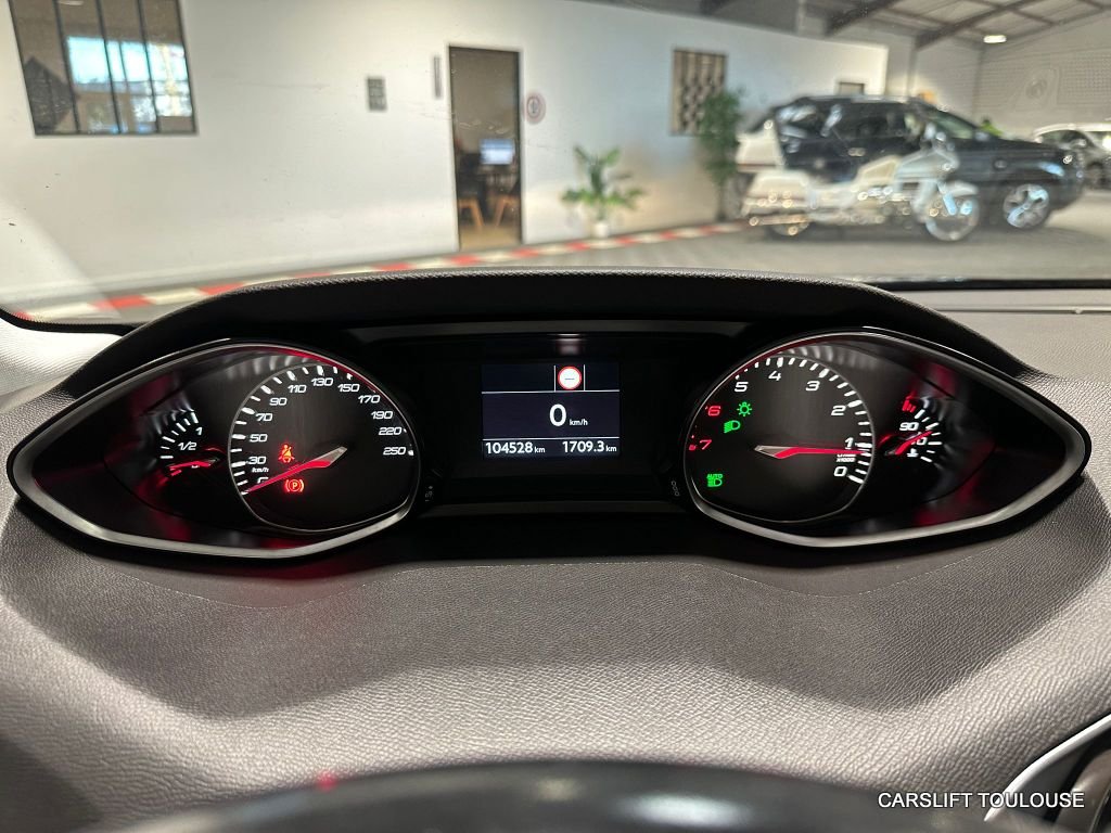 Peugeot 308 - Photo 16