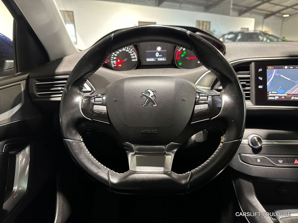 Peugeot 308 - Photo 17