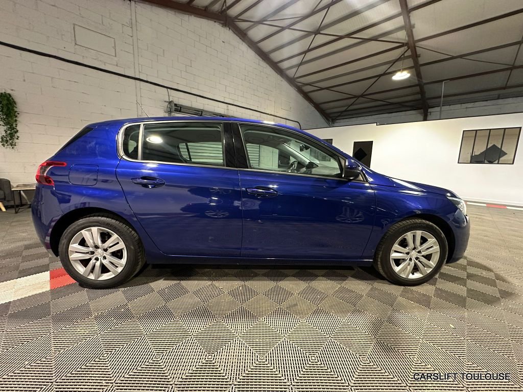 Peugeot 308 - Photo 6