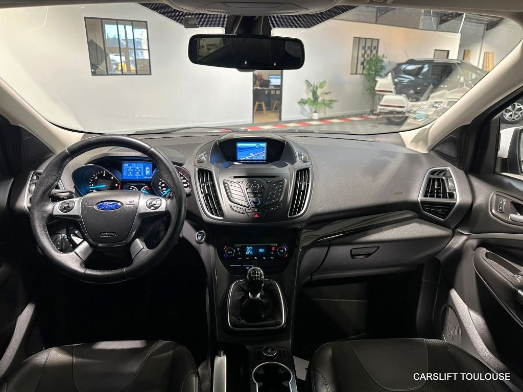 Ford Kuga - Photo 11
