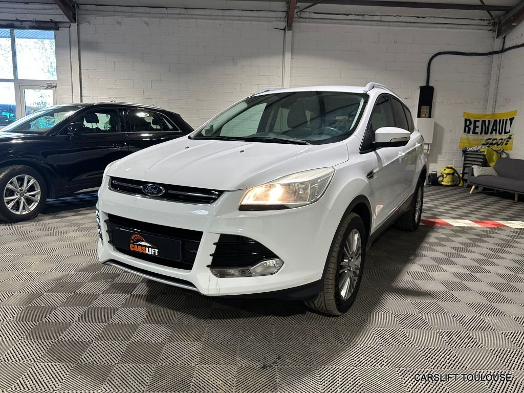 Ford Kuga - Photo 4