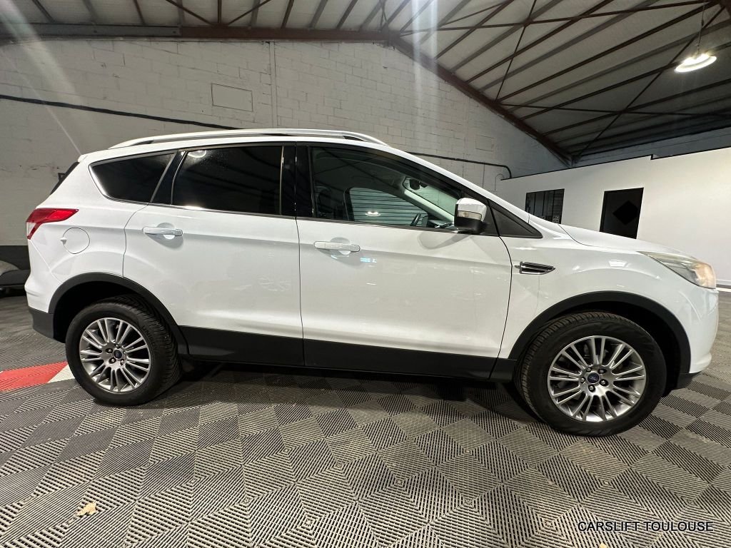 Ford Kuga - Photo 6