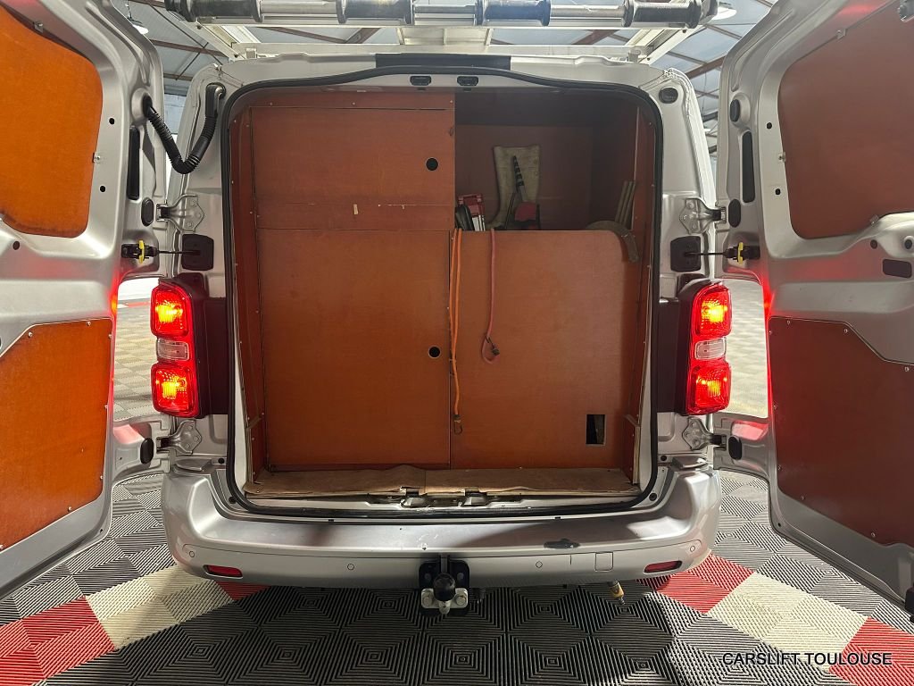 Peugeot Expert - Photo 18
