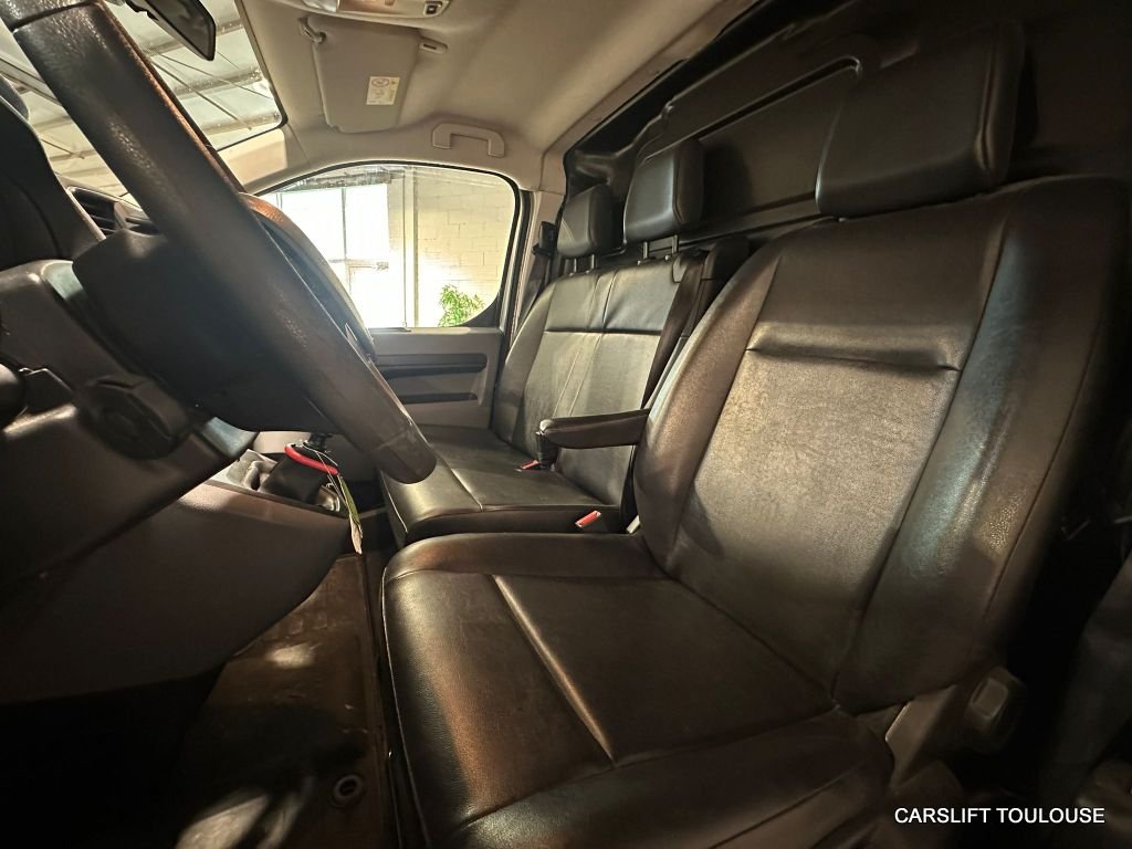 Peugeot Expert - Photo 10