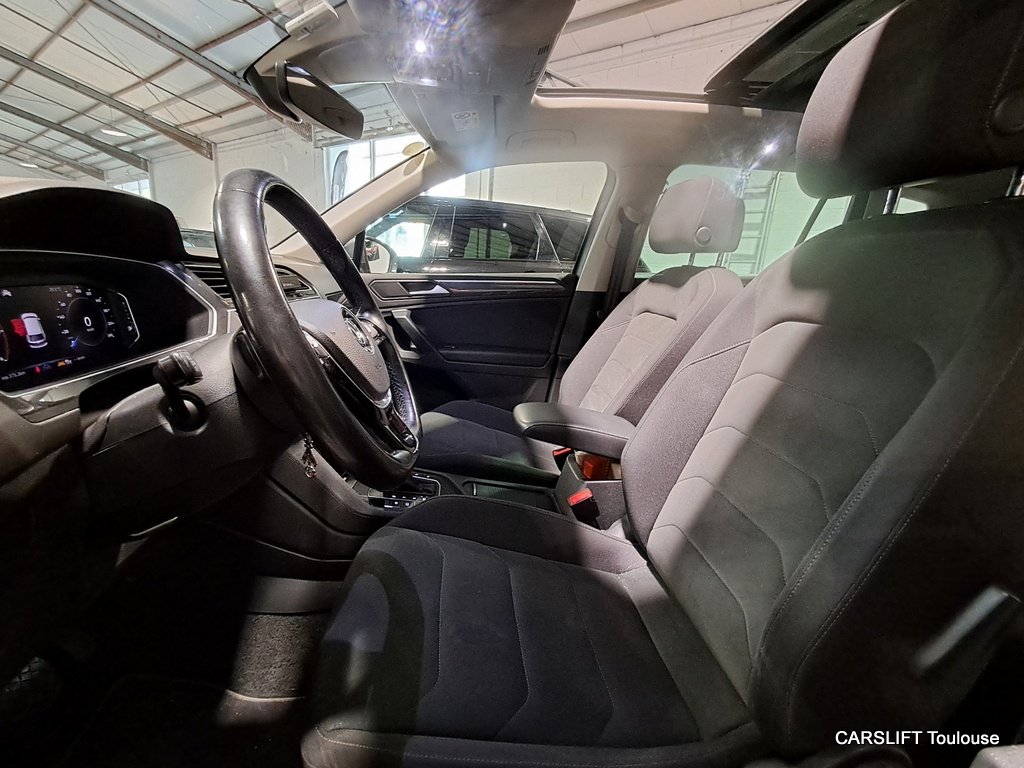 Volkswagen Tiguan - Photo 14