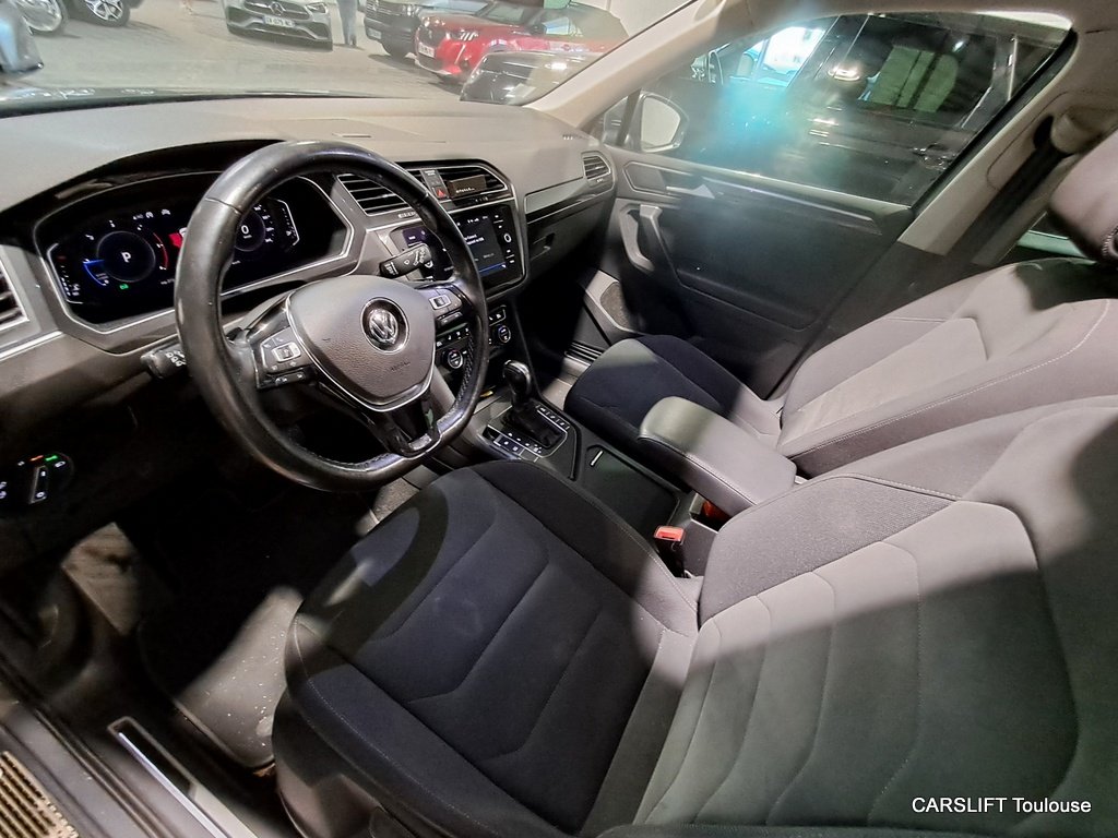 Volkswagen Tiguan - Photo 15