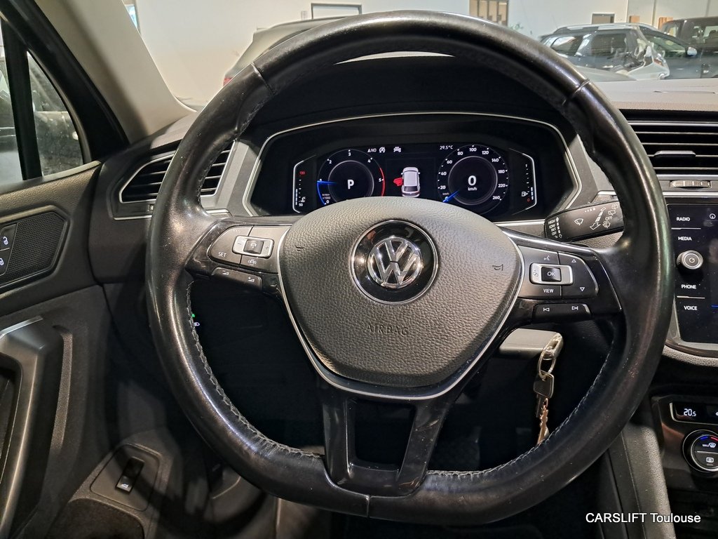 Volkswagen Tiguan - Photo 17