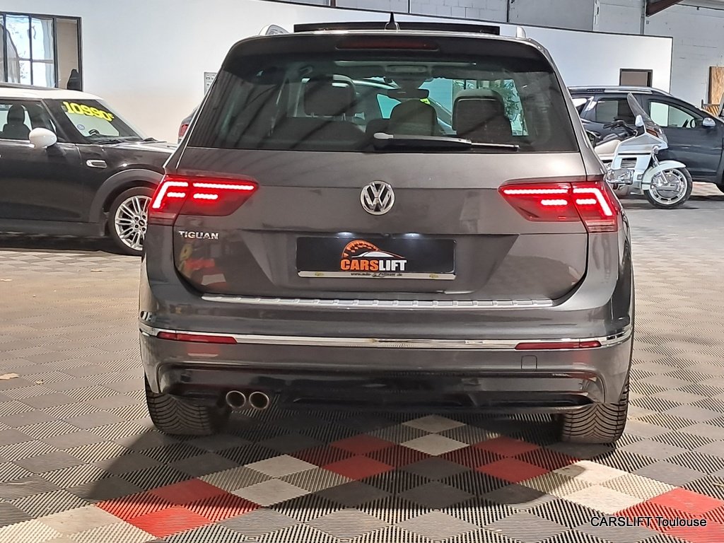 Volkswagen Tiguan - Photo 6