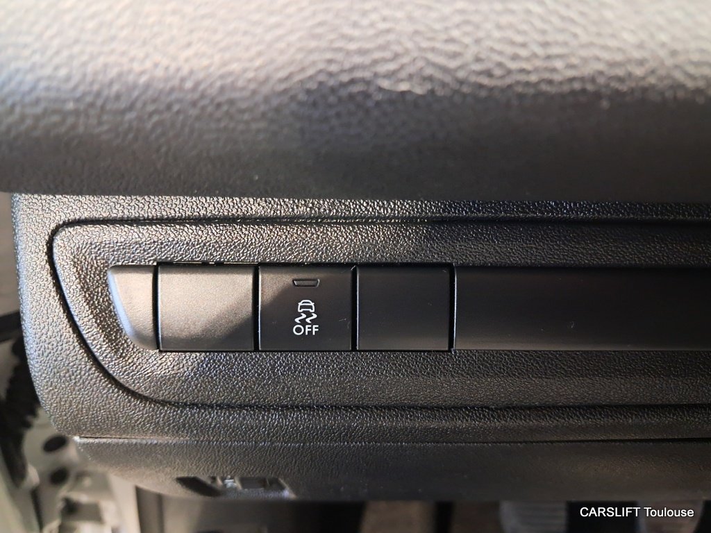 Peugeot 208 - Photo 21