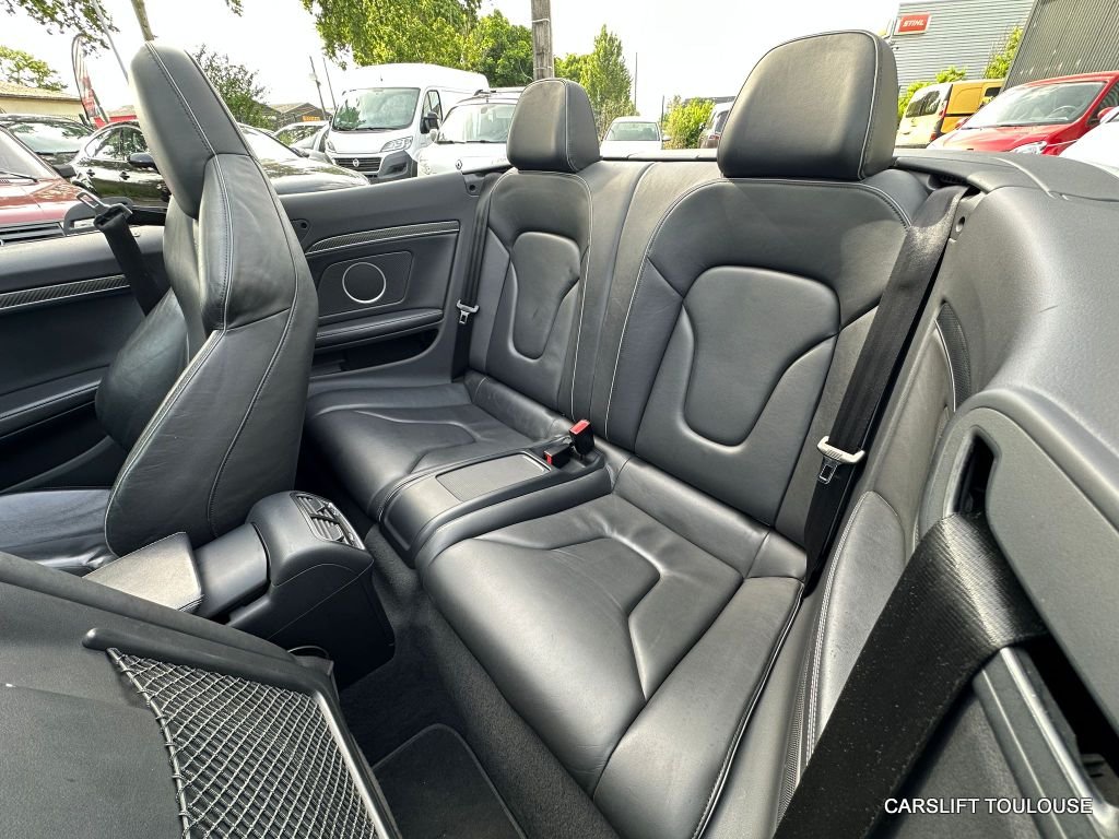 Audi RS5 - Photo 17