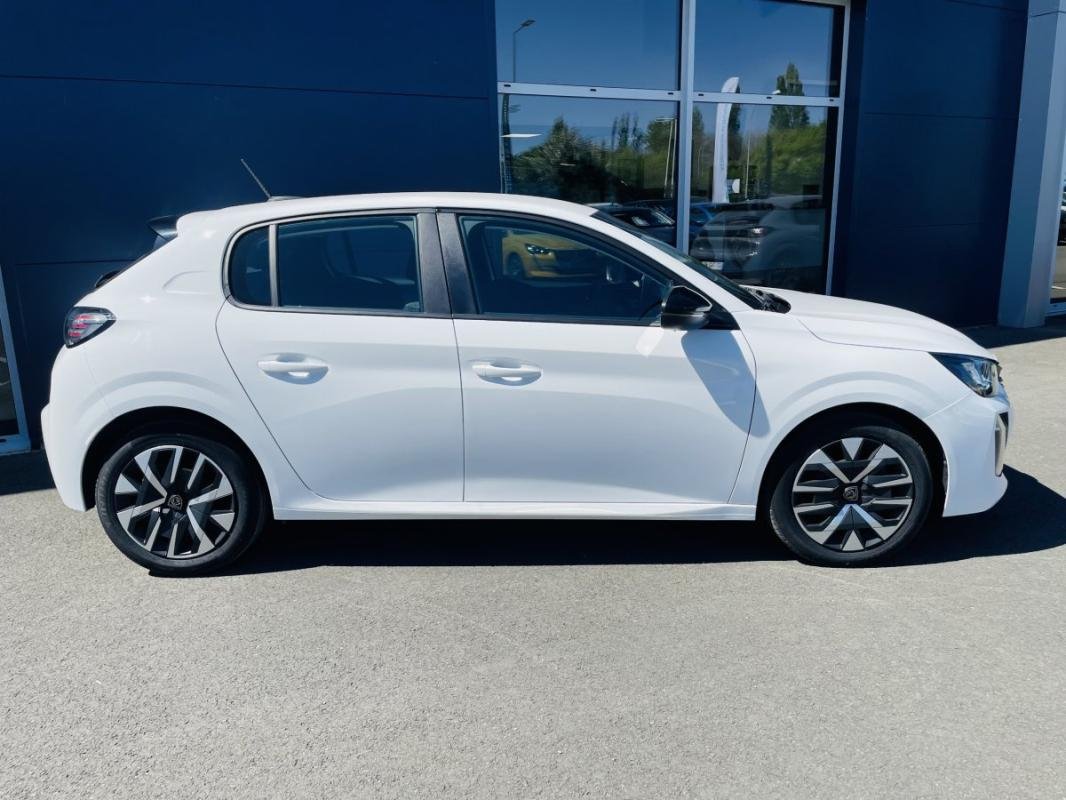 Peugeot 208 - Photo 21