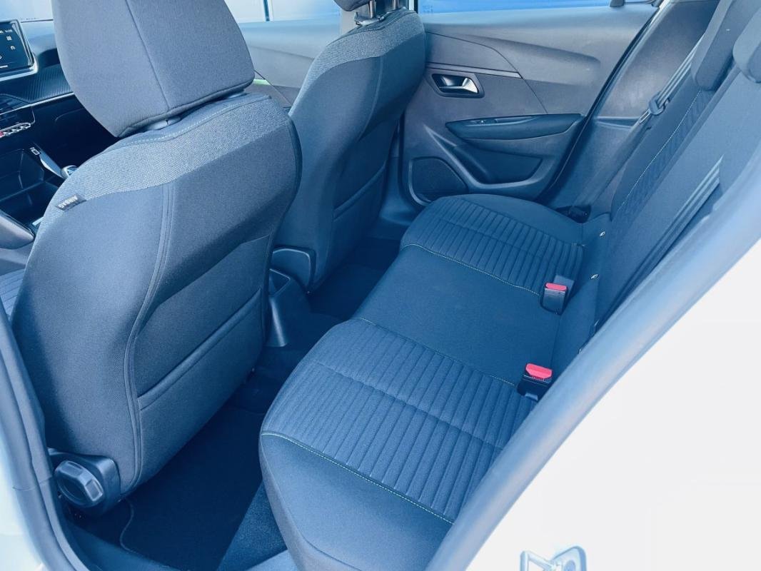 Peugeot 208 - Photo 23